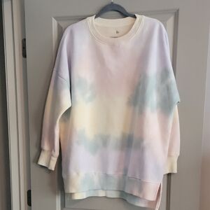Oversized Sweatshirt in Pastel Tye-Dye